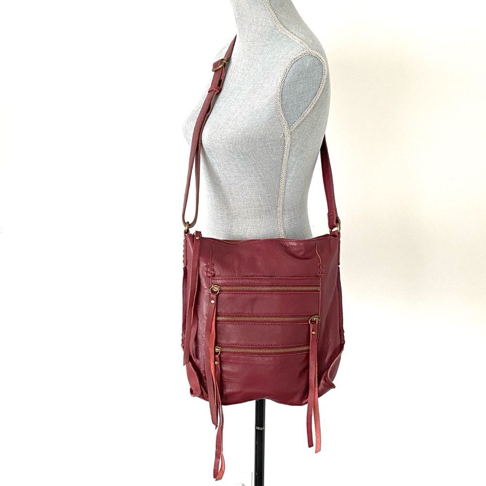 VTG Lucky Brand Deep Red Crossbody Bag Frindge Zip Pockets Boho Western Casual